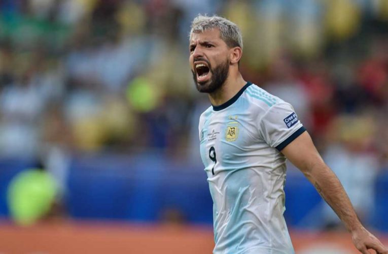 Kun Agüero imparte clases de español durante confinamiento