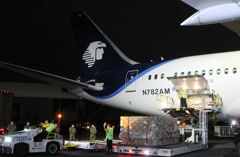 México recibe al séptimo avión cargado de insumos provenientes de China