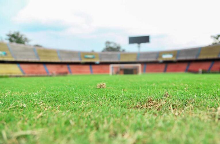 Colombia busca reanudar la liga de futbol en agosto