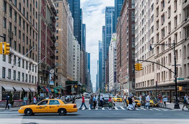 Nueva York reanudará actividades el 8 de junio