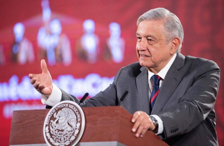 AMLO promete mejoras en el sector salud después de la pandemia