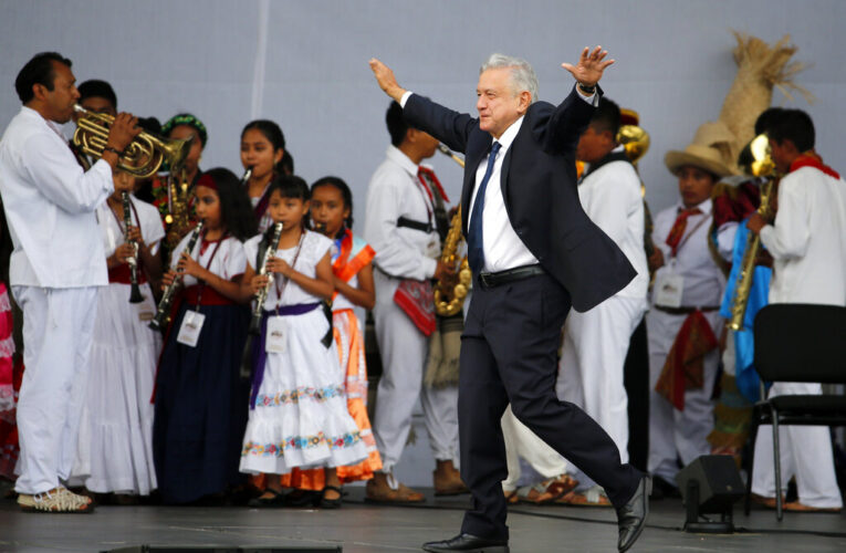 AMLO censura dinero externo a ambientalistas