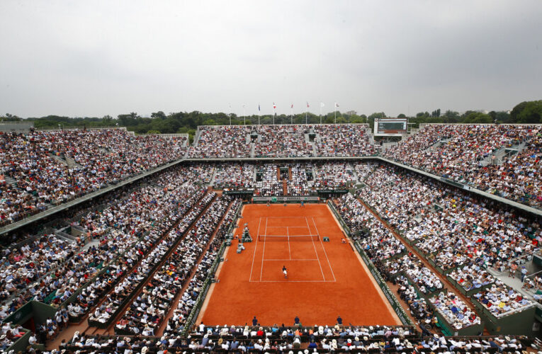 El Roland Garros se disputaría con público en las gradas