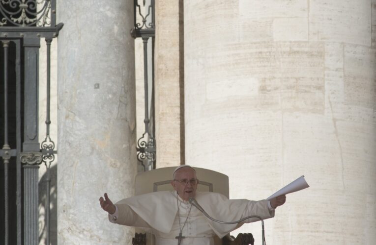 El papa Francisco declaró abiertamente que la ley debe proteger a matrimonios homosexuales