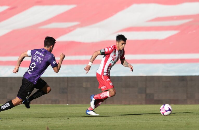 Gallos Blancos cae en casa 1-0 contra Necaxa y se hunde como penúltimo de la liga