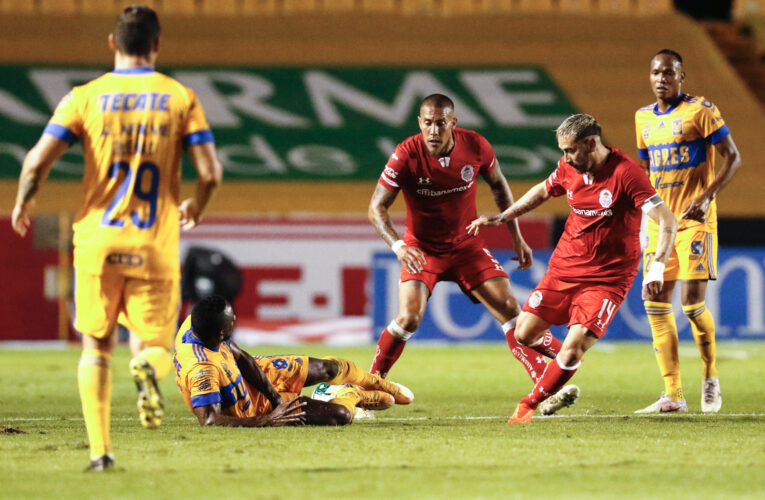 Sufriendo al final en un partido que parecía tener controlado: Tigres avanzó a liguilla derrotando a Toluca