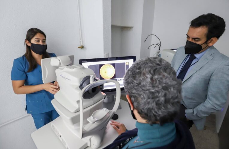 Inauguran Clínica de Optometría en la Facultad de Medicina