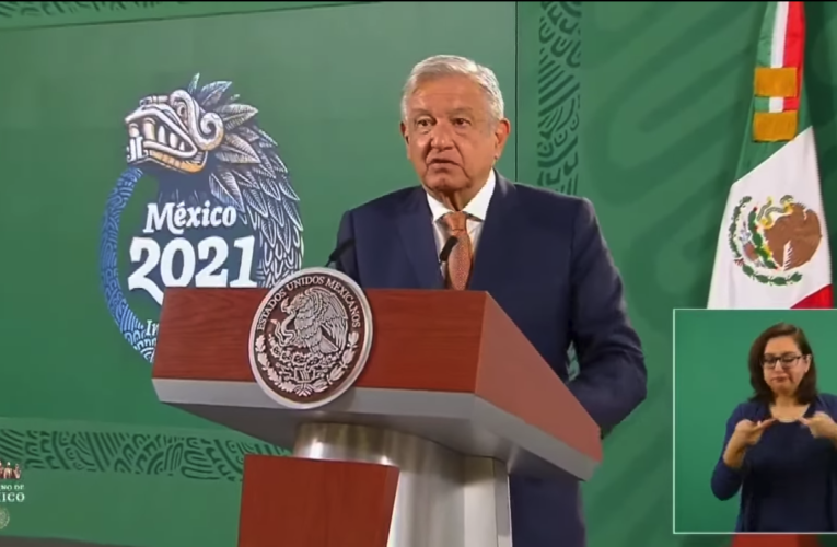 «Carlos Slim está invirtiendo en México, cree en el país»: AMLO