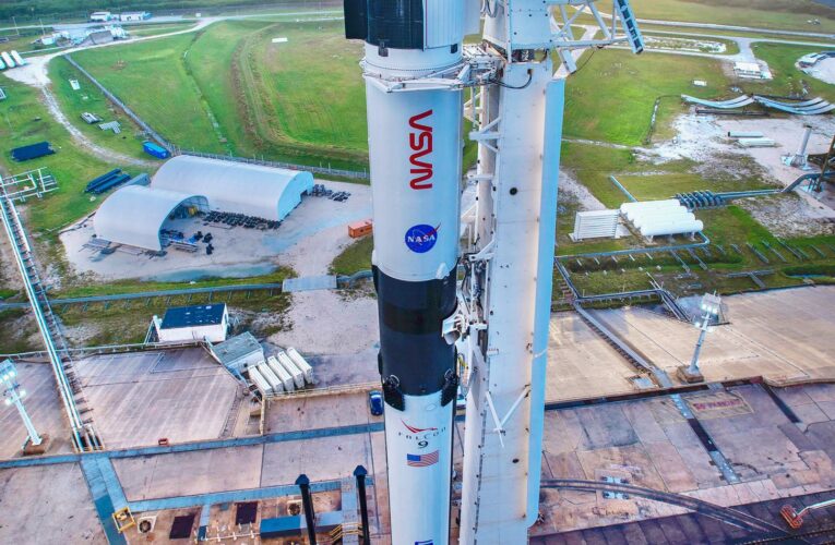 SpaceX y NASA volverán a poner un hombre en la luna