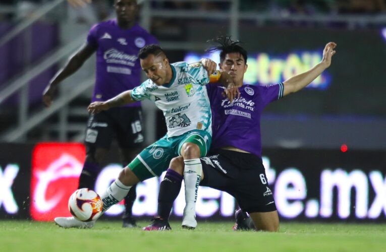 Lluvia de goles, y tropezón para León en Mazatlán