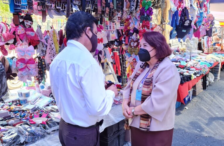 Celia Maya se reunió y se comprometió con comerciantes a mejorar sus condiciones de trabajo