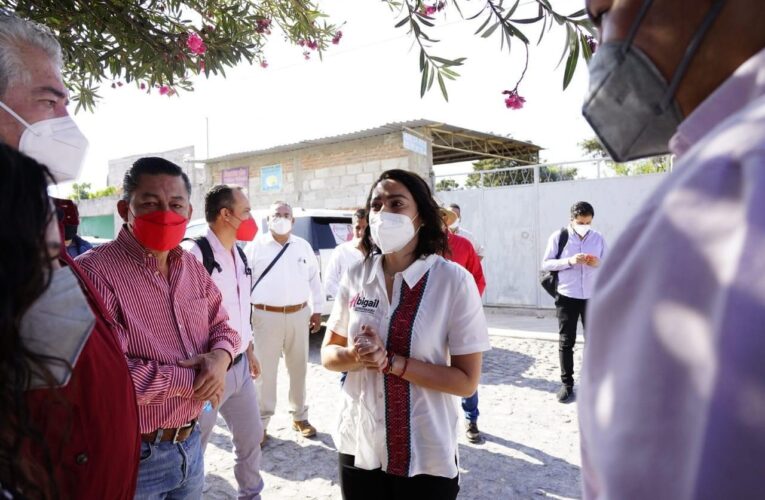 Viable para Querétaro construcción de tren ligero: Abigail Arredondo.