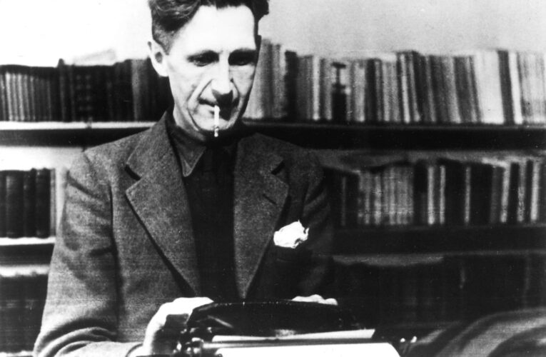 118 años del nacimiento de Eric Arthur Blair, mejor conocido como George Orwell.