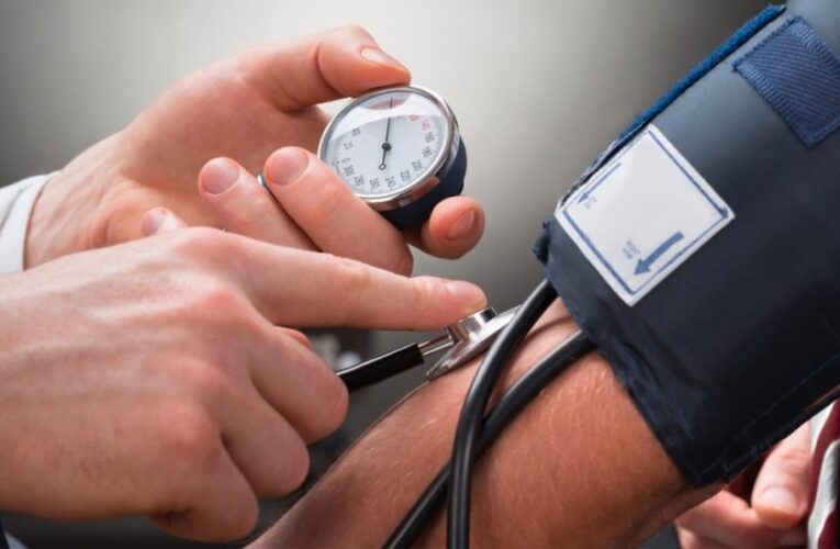 IMSS Querétaro hace llamado a prevención y detección oportuna de diabetes e hipertensión.