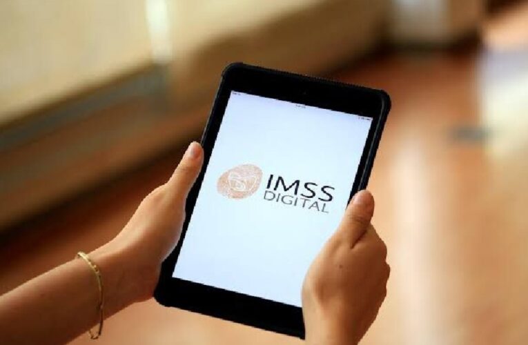 IMSS hace un llamado a hacer trámites a través de sus servicios digitales.