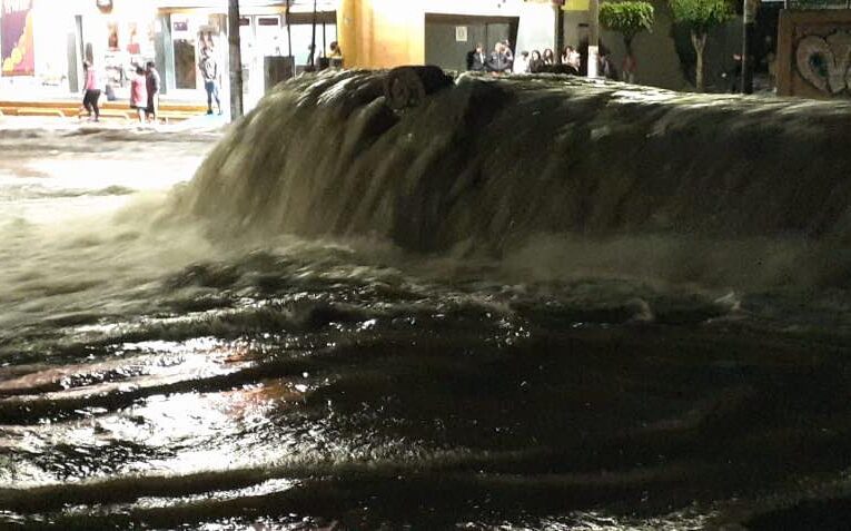 Alerta en San Juan del Río y Tequisquiapan por alza en flujo de agua en Río San Juan