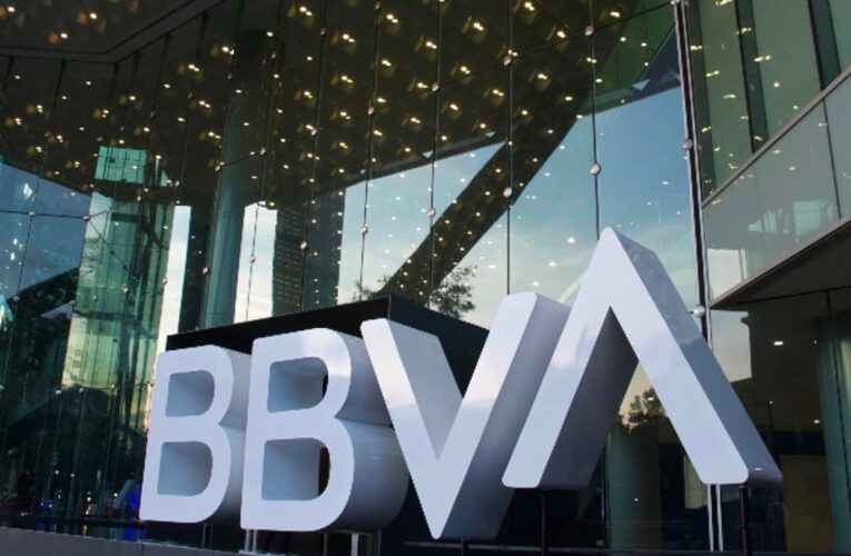 BBVA promete recompensar a usuarios “a los que les quedó mal“