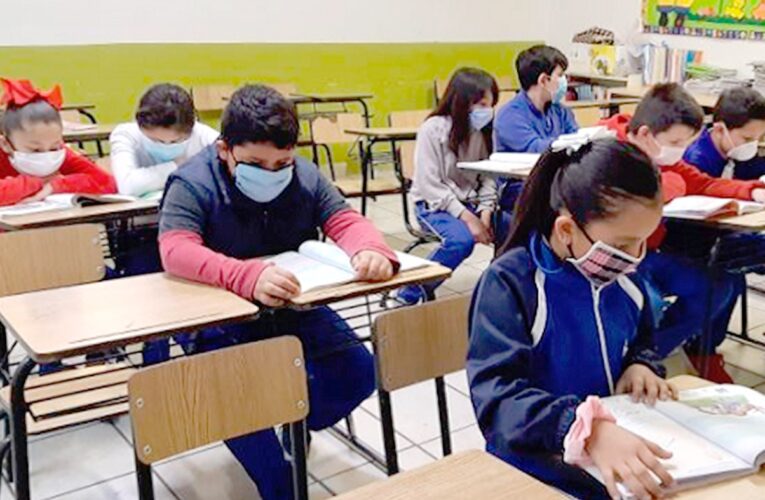 Cierran 40 salones de clases. 3 escuelas en Querétaro por contagios de Covid-19