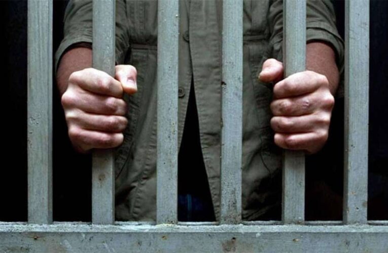 Aprueban iniciativa en Querétaro que castiga hasta con 40 años de cárcel a violadores de menores