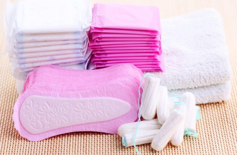 Proponen eliminar en 2022 IVA de productos de higiene menstrual.