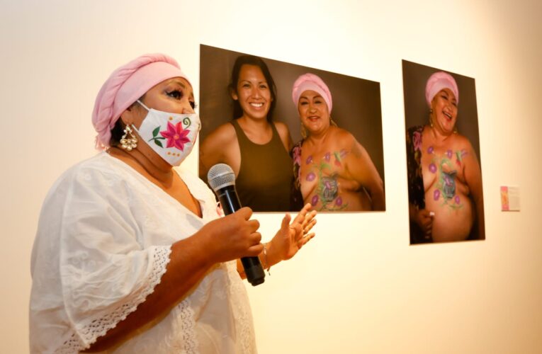 Exposición ‘Renaciendo con Arte’ busca concientizar sobre el cáncer de mama
