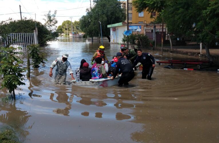 Habitantes del fraccionamiento “La Rueda” no serán reubicados: Kuri González