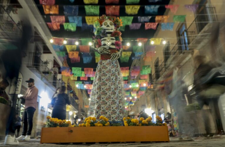 Querétaro con derrama económica de 80mdp por puente de Día de Muertos.