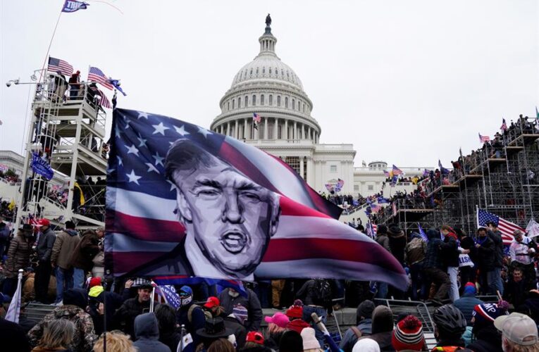 El Congreso comprobó que Trump decidió no actuar cuando se registró el asalto al Capitolio