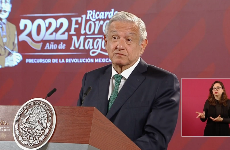 ‘Aunque no les guste, la estrategia de seguridad es abrazos no balazos’: AMLO