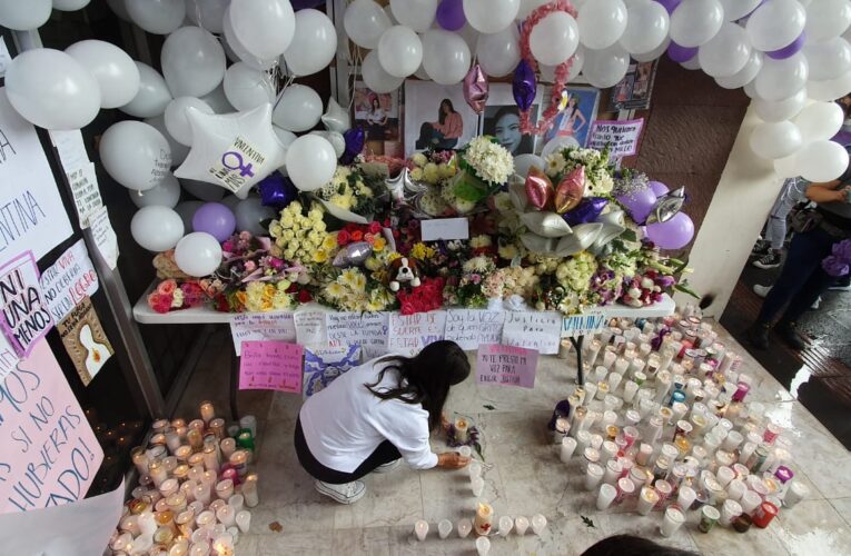 Ponen en la UAQ un altar en memoria de Valentina