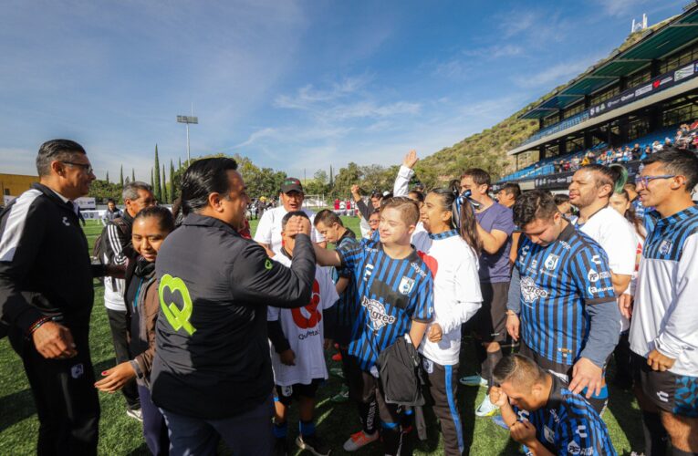 Alcalde de Querétaro inaugura el Segundo Torneo Nacional de Inclusión “Gallos Smiling”