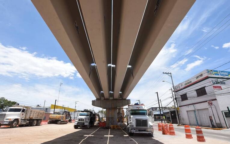 Viaducto Corregidora podría quedar listo en un mes