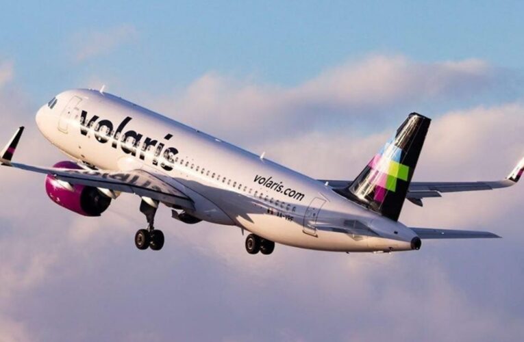 Usuarios reportan cancelación y cambios de vuelos en Volaris