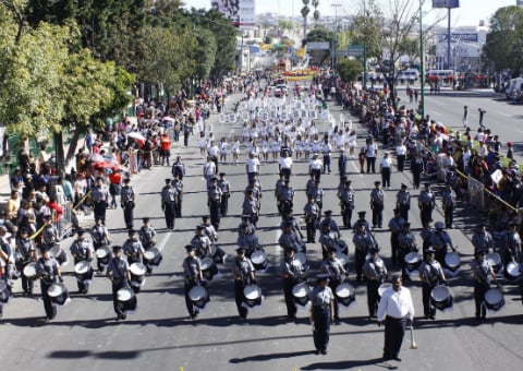 Desfile conmemorativo de la Revolución Mexicana será suspendido este año