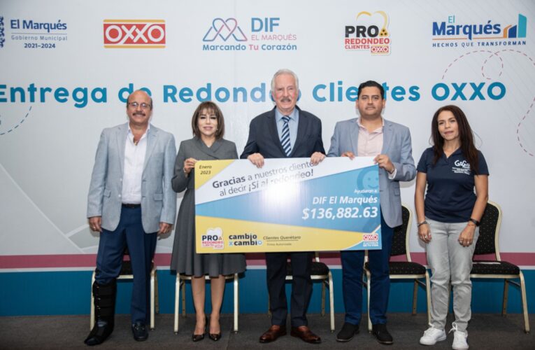 El Marqués recibe donativo de tiendas OXXO que será destinado a comedores comunitarios
