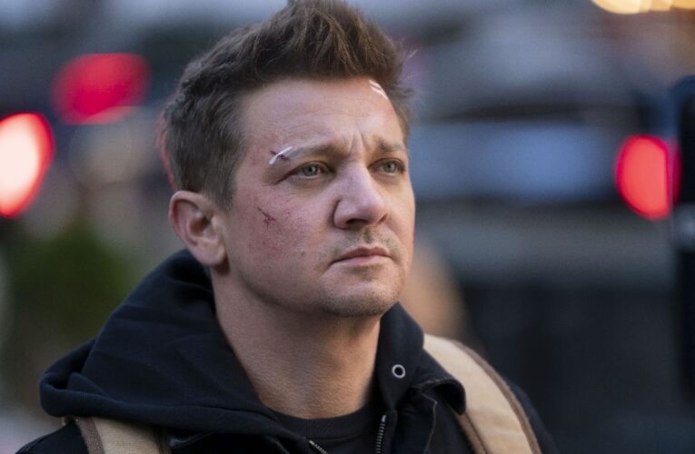 Jeremy Renner, actor de Avengers en estado crítico