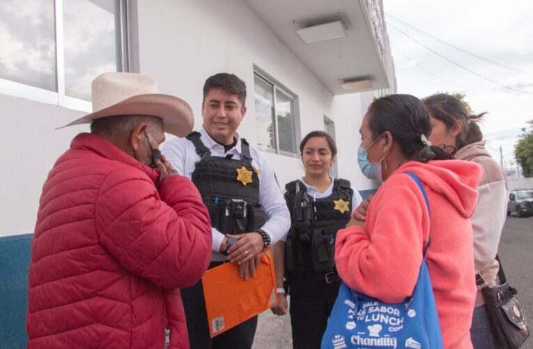 SSPMQ reintegra a adulto mayor proveniente de Guanajuato con su familia