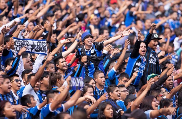 Gallos Blancos cumple sanción por los hechos violentos del 5M