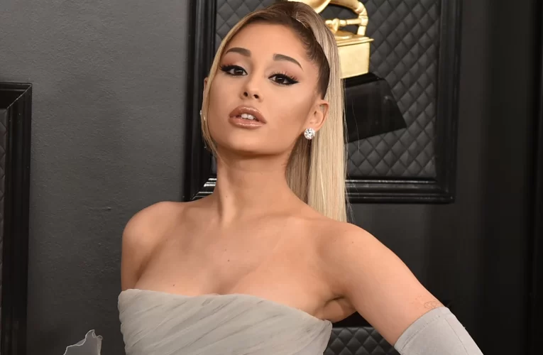 Ariana Grande anuncia su nuevo álbum titulado «Eternal Sunshine»