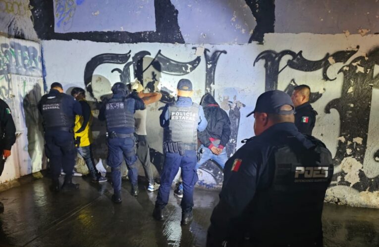 Detiene POES a 18 personas en Santa Rosa Jáuregui