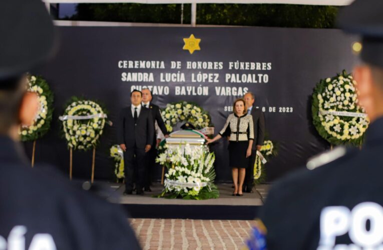 Policías asesinados en Lomas de Casa Blanca fueron homenajeados