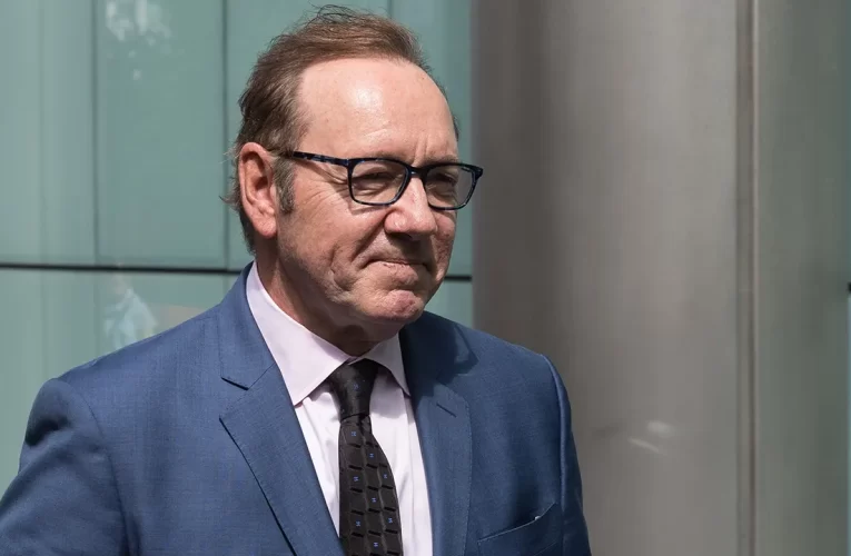 Hospitalizan a Kevin Spacey de urgencia por temor a un ataque cardíaco