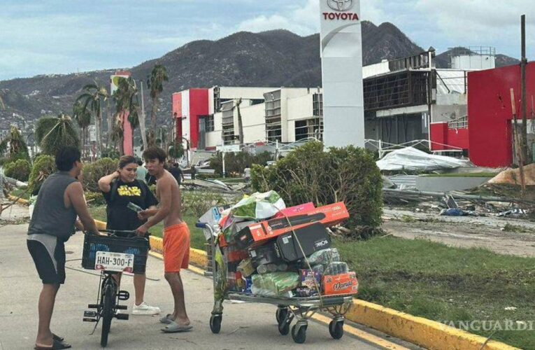 Saqueos y rapiño se intensifican en tiendas tras paso de «Otis» en Acapulco