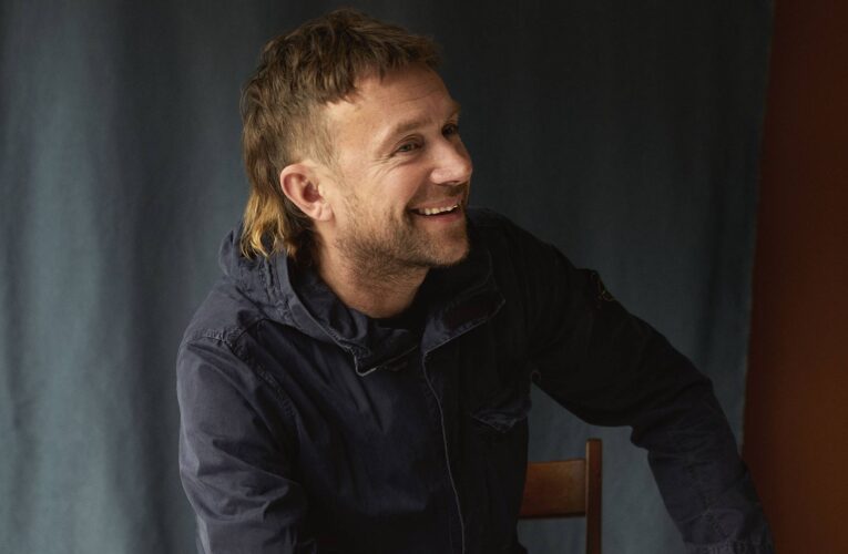 Damon Albarn afirma que «adora» la música de Peso Pluma