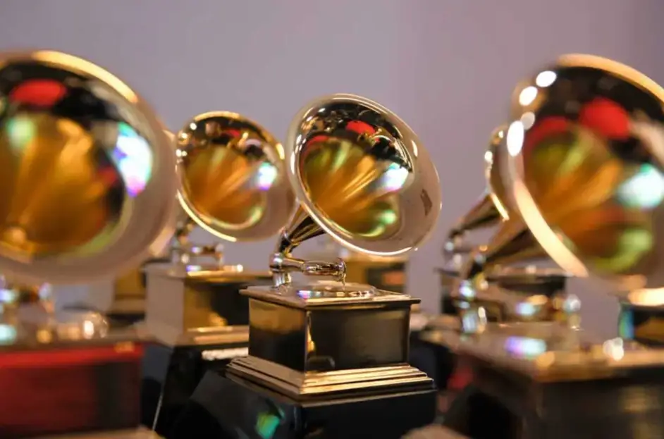La lista de nominados a los Premios Grammy 2024 entre ellos Taylor