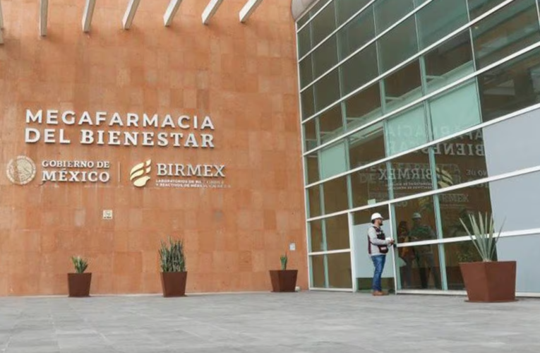 AMLO inaugura Mega Farmacia del Bienestar; busca erradicar el desabasto de medicamentos