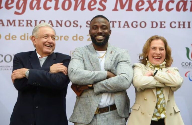 AMLO encabeza la ceremonia del Premio Nacional del Deporte; Randy Arozarena protagoniza el momento