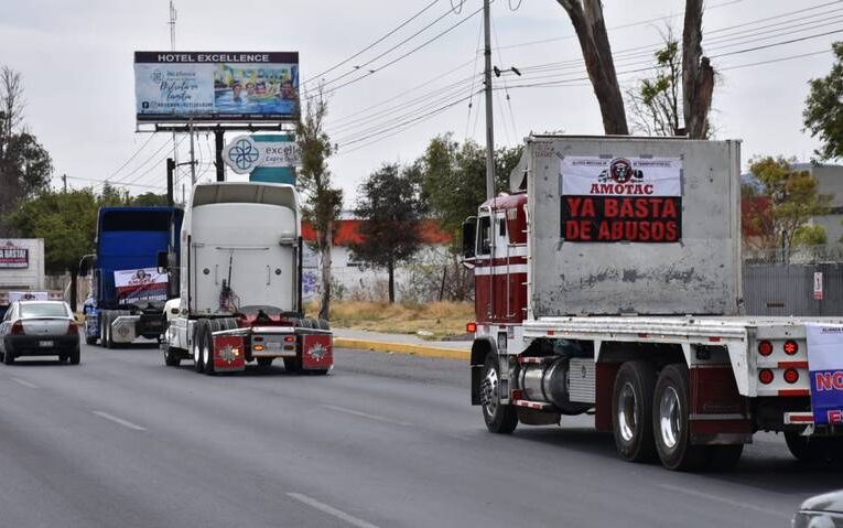 Paro de transportistas se realizará sobre las laterales de la carretera 57