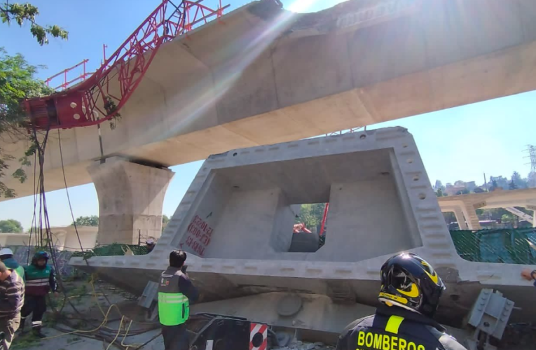 Estructura de Tren Interurbano México-Toluca colapsa