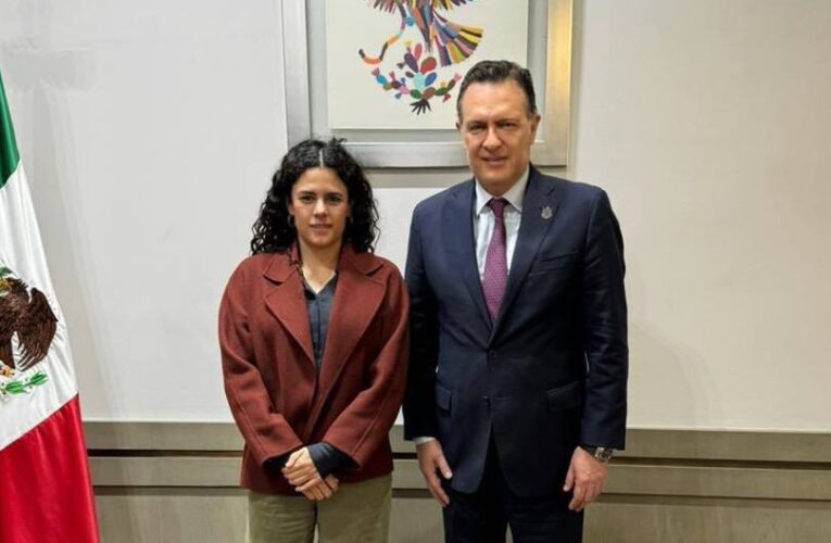 Gobernador de Querétaro se reúne con secretaria de Gobernación